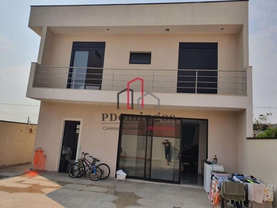 Sobrado, 3 quartos, 210 m² - Foto 2