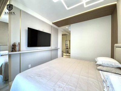 Apartamento, 4 quartos, 197 m² - Foto 2