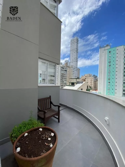 Apartamento, 3 quartos, 200 m² - Foto 2