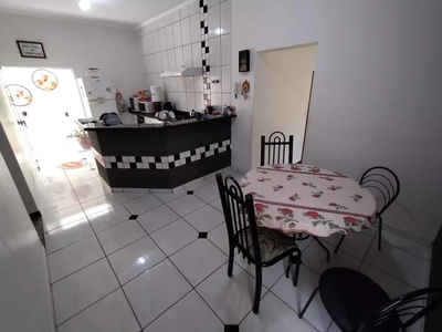 Casa, 3 quartos, 174 m² - Foto 2