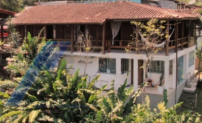 Casa, 5 quartos, 180 m² - Foto 1