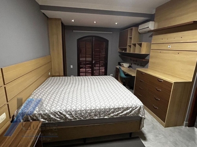 Casa, 3 quartos, 330 m² - Foto 4