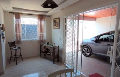 Casa, 3 quartos, 203 m² - Foto 1