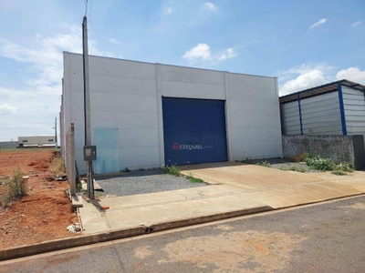Depósito-Galpão, 240 m² - Foto 1