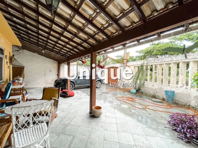 Casa, 6 quartos, 280 m² - Foto 1