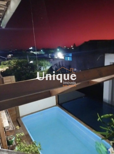 Casa, 3 quartos, 178 m² - Foto 1