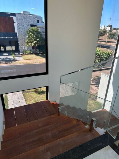 Casa, 4 quartos, 300 m² - Foto 1