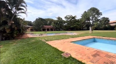 Chácara, 4 quartos, 10000 m² - Foto 1