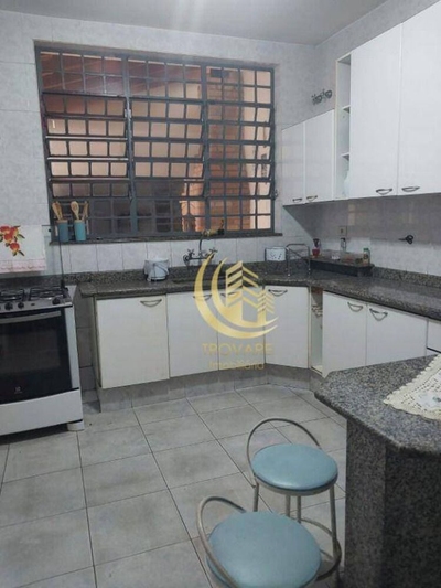 Sobrado, 4 quartos, 311 m² - Foto 1
