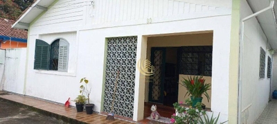 Casa, 2 quartos, 130 m² - Foto 1