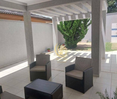 Sobrado, 4 quartos, 244 m² - Foto 1