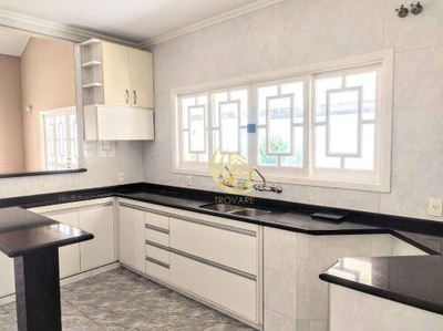 Sobrado, 3 quartos, 269 m² - Foto 4