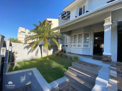 Casa, 3 quartos, 220 m² - Foto 2