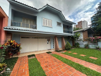 Casa, 4 quartos, 308 m² - Foto 2