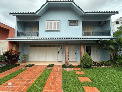 Casa, 4 quartos, 308 m² - Foto 1