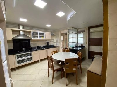 Apartamento, 3 quartos, 135 m² - Foto 2