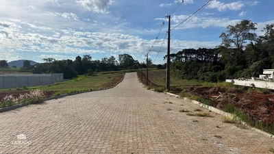 Loteamento e Condomínio - Foto 1