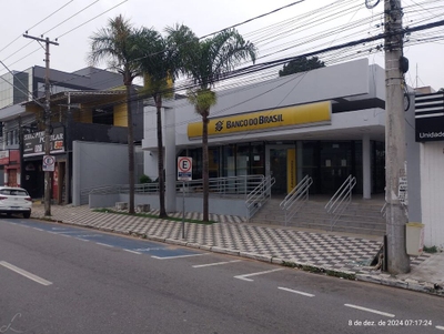 Loja-Salão, 1468 m² - Foto 1