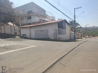 Prédio Inteiro, 97 m² - Foto 1