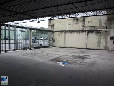 Depósito-Galpão, 586 m² - Foto 1