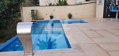 Casa, 4 quartos, 358 m² - Foto 1