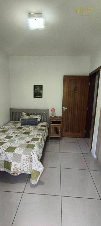 Chácara, 3 quartos, 2185 m² - Foto 1