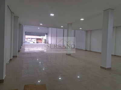 Loja-Salão, 380 m² - Foto 1