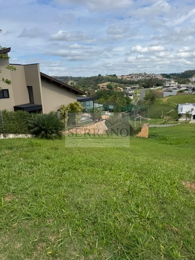 Loteamento e Condomínio, 810 m² - Foto 1