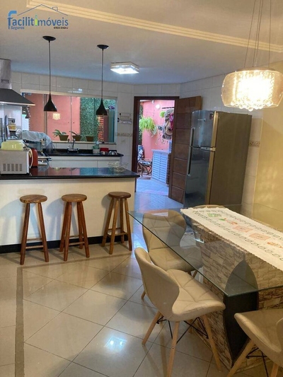 Sobrado, 3 quartos, 168 m² - Foto 2