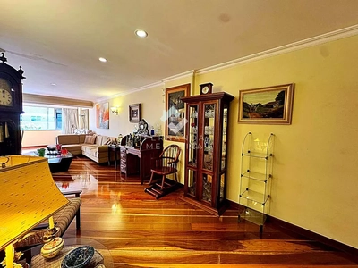 Apartamento, 3 quartos, 170 m² - Foto 2