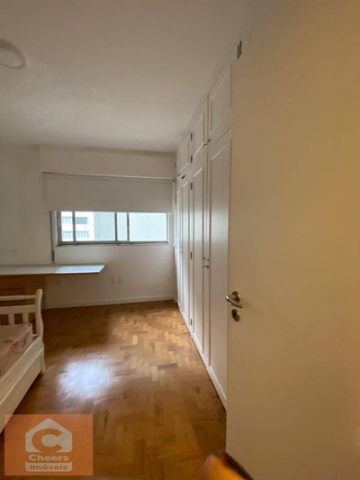 Apartamento, 3 quartos, 230 m² - Foto 2