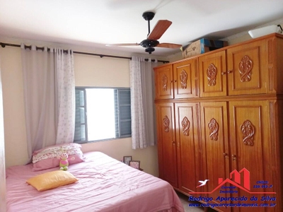 Casa, 5 quartos, 256 m² - Foto 4