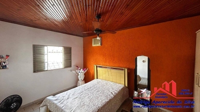 Casa, 2 quartos, 205 m² - Foto 3