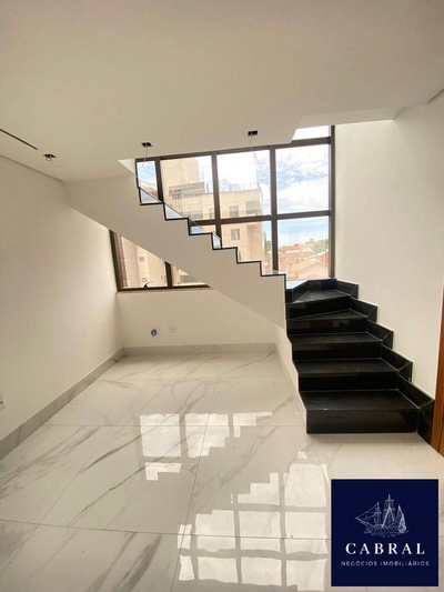 Cobertura, 4 quartos, 240 m² - Foto 2