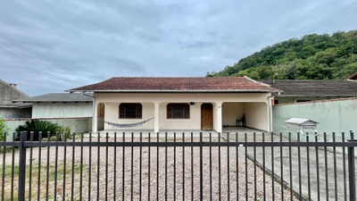 Casa, 3 quartos, 170 m² - Foto 1