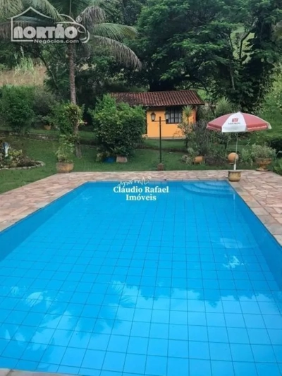 Casa, 4 quartos, 300 m² - Foto 2