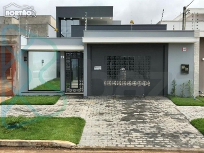 Casa, 5 quartos, 210 m² - Foto 1