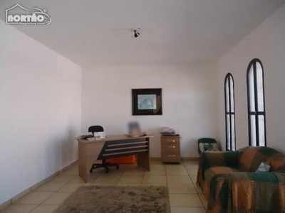 Casa, 3 quartos, 332 m² - Foto 2