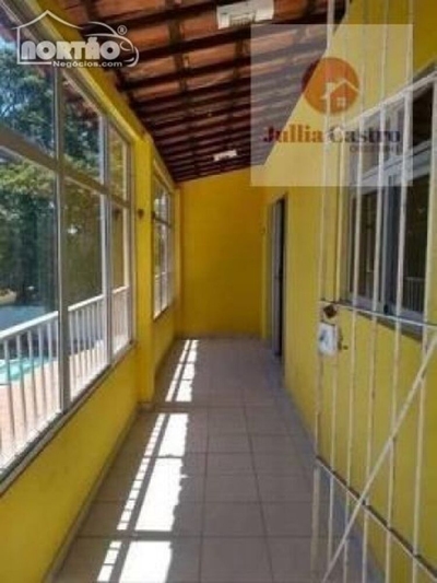 Casa, 5 quartos, 225 m² - Foto 2