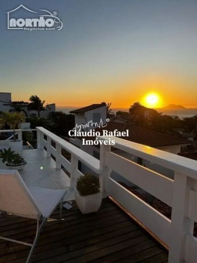 Casa, 6 quartos, 150 m² - Foto 2