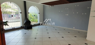 Sobrado, 10 quartos, 254 m² - Foto 1