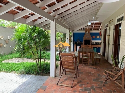 Casa, 3 quartos, 200 m² - Foto 1