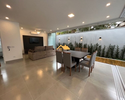 Casa, 4 quartos, 220 m² - Foto 4