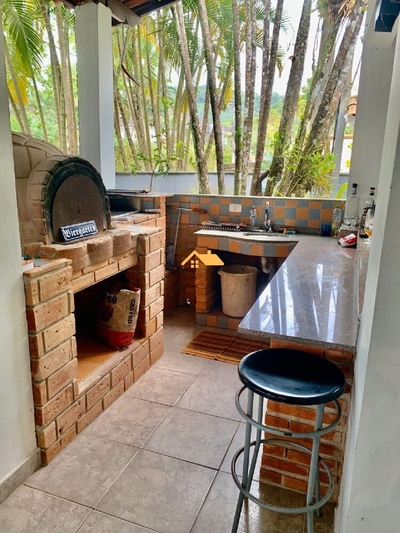 Casa, 5 quartos, 242 m² - Foto 4