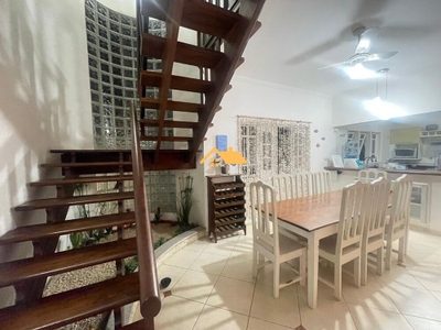 Casa, 3 quartos, 300 m² - Foto 2