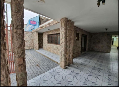 Casa, 3 quartos, 232 m² - Foto 2