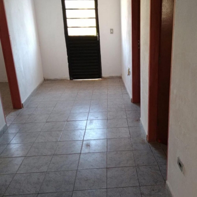 Casa, 2 quartos, 60 m² - Foto 1