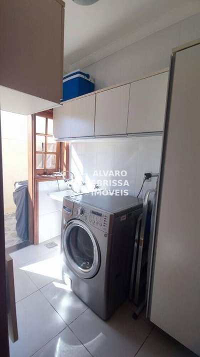 Casa, 3 quartos, 160 m² - Foto 3