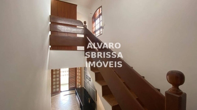 Casa, 3 quartos, 272 m² - Foto 1