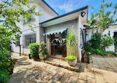 Casa, 4 quartos, 260 m² - Foto 2